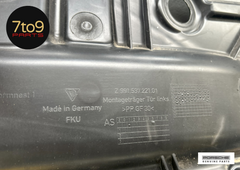 Porsche Cayman S 981 Door Internal Assembly Frames Pair  - 991 537 221