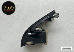 Porsche Boxster Cayman 981 Central Dash Air Vent Outlet - 981 552 131 04 1E0 S17