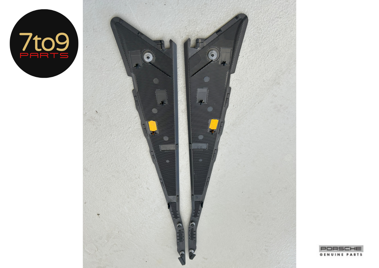 Porsche Cayman S 981 2015 Centre Console Side Trims Pair 991 553 217 00 / 218 00