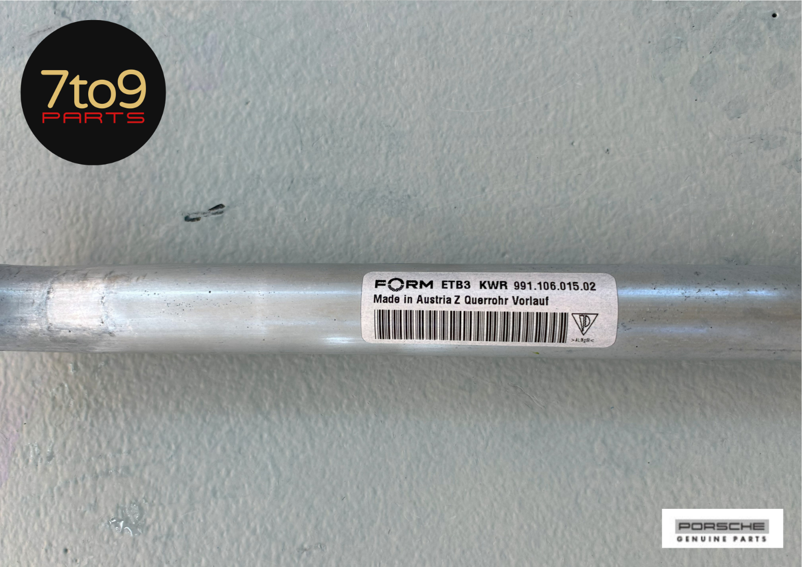 Porsche Boxster  Cayman S 981 2015 Radiator Hose Pipe RHS - 991 106 015 02 / 99