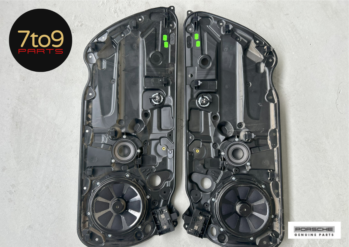 Porsche Cayman S 981 Door Internal Assembly Frames Pair  - 991 537 221